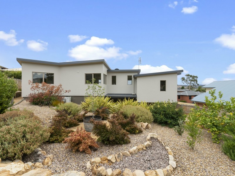 22 Eclipse Road, Austins Ferry TAS 7011