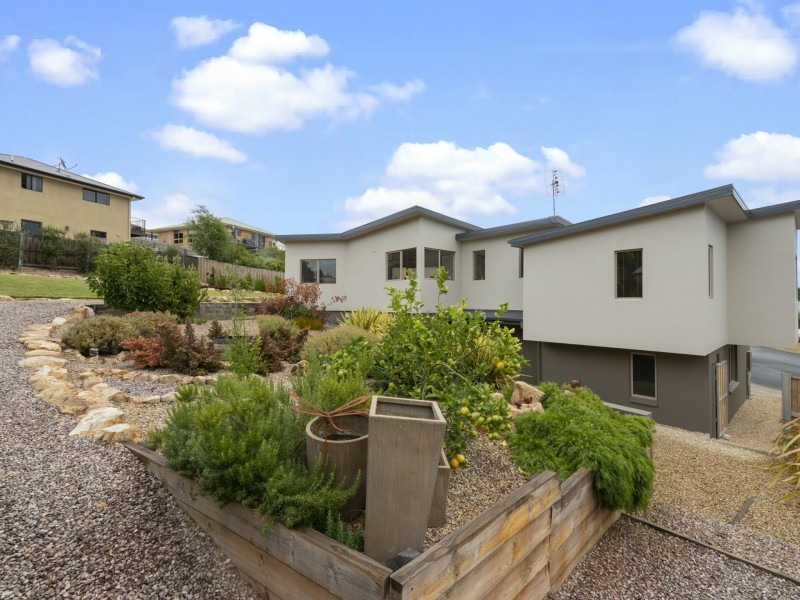 22 Eclipse Road, Austins Ferry TAS 7011
