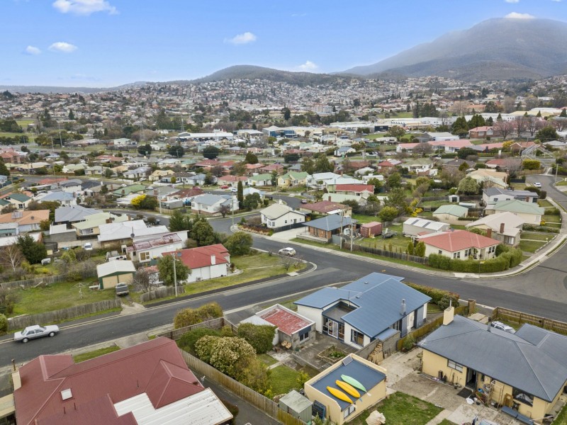 27 Lennox Avenue, Lutana TAS 7009