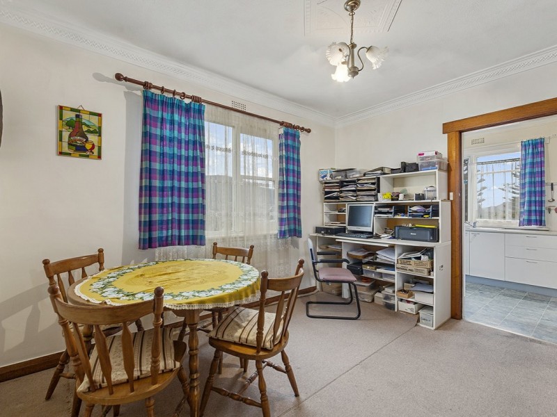 6 View Point Road, West Moonah TAS 7009