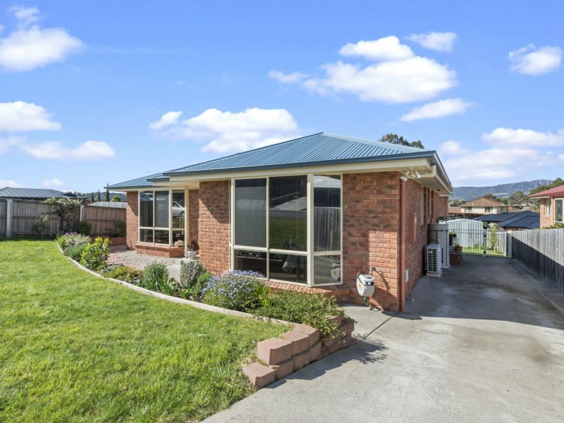 15 Eclipse Road, Austins Ferry TAS 7011