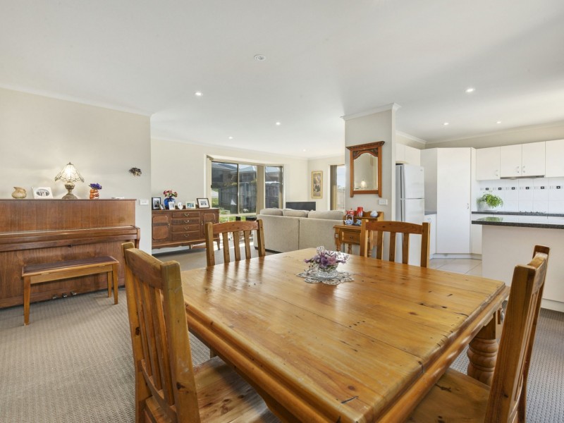 15 Eclipse Road, Austins Ferry TAS 7011
