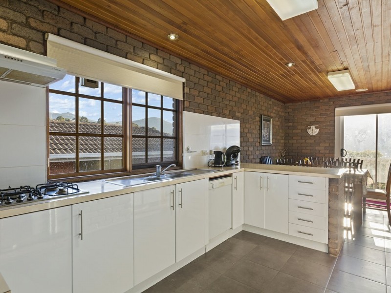 8 Ripley Road, West Moonah TAS 7009