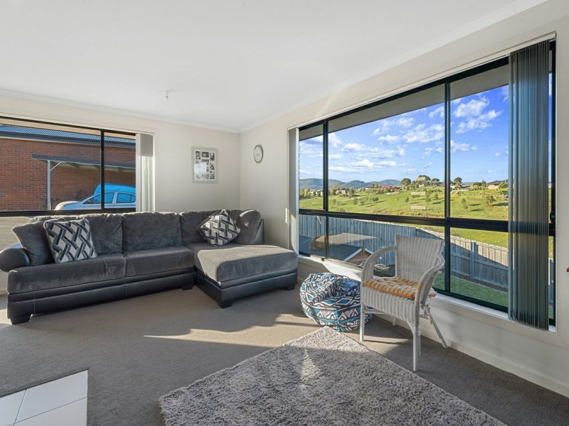 1 & 2/21 Lucas Place, Brighton TAS 7030