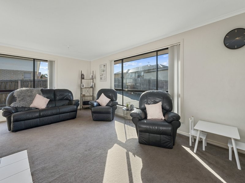 1 & 2/21 Lucas Place, Brighton TAS 7030