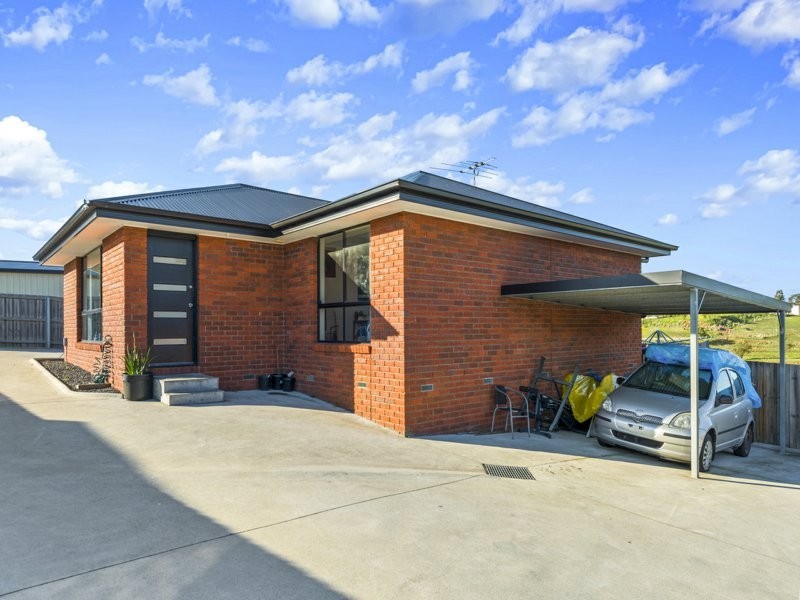 1 & 2/21 Lucas Place, Brighton TAS 7030