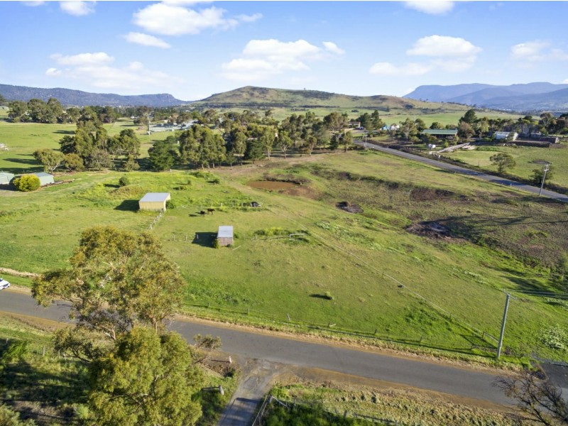 4 Redside Drive, Brighton TAS 7030