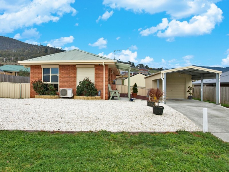 6 Sadri Court, New Norfolk TAS 7140