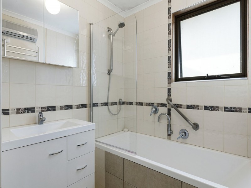 8 Wilson Place, Herdsmans Cove TAS 7030