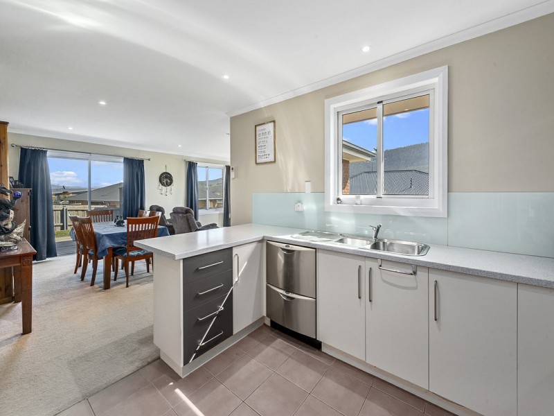 25 Sadri Court, New Norfolk TAS 7140