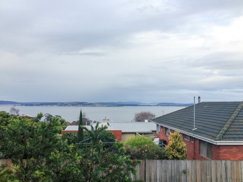 14 Carita Road, Blackmans Bay TAS 7052