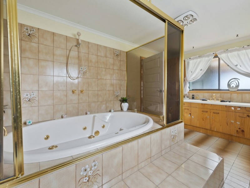 292 Back River Road, New Norfolk TAS 7140