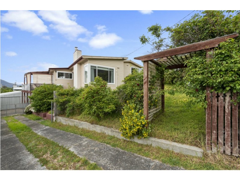 44 Spring Street, Claremont TAS 7011