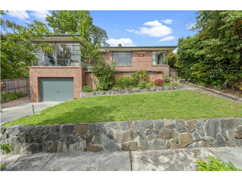 106 Doyle Avenue, Lenah Valley TAS 7008