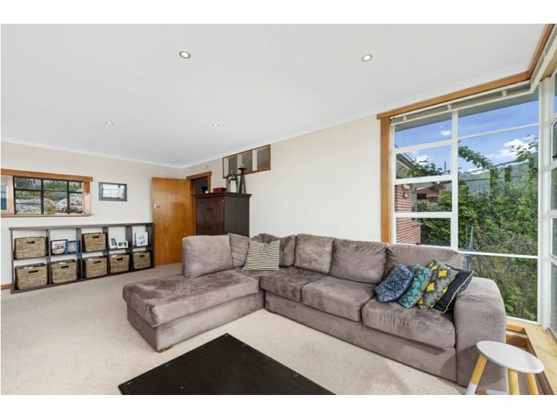 106 Doyle Avenue, Lenah Valley TAS 7008