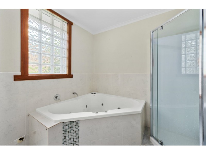 106 Doyle Avenue, Lenah Valley TAS 7008