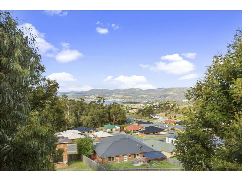 161 Branscombe Road, Claremont TAS 7011
