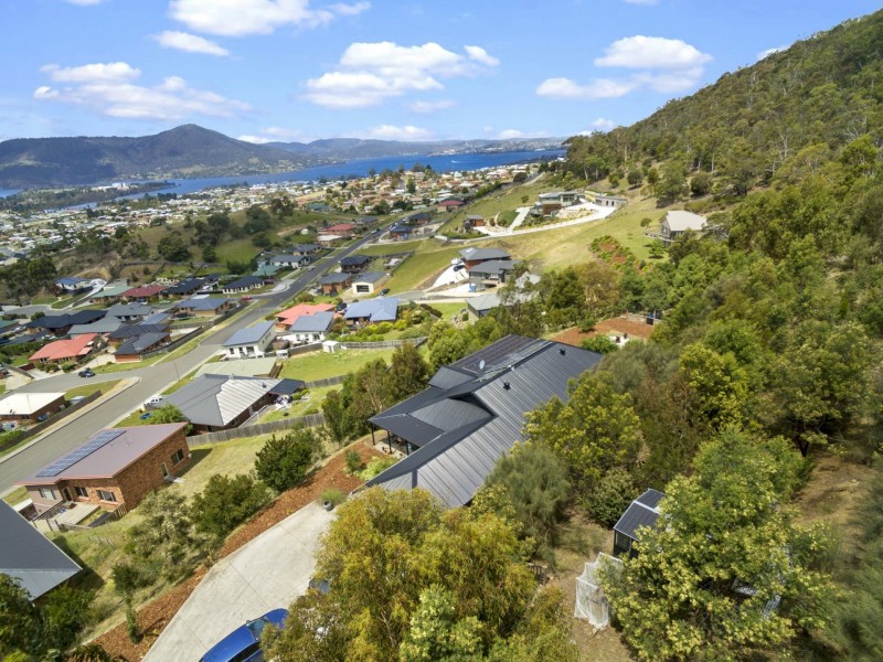 161 Branscombe Road, Claremont TAS 7011