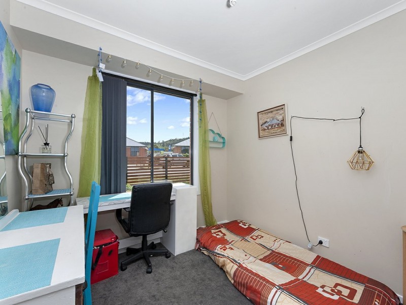 13 Barrob Street, Old Beach TAS 7017