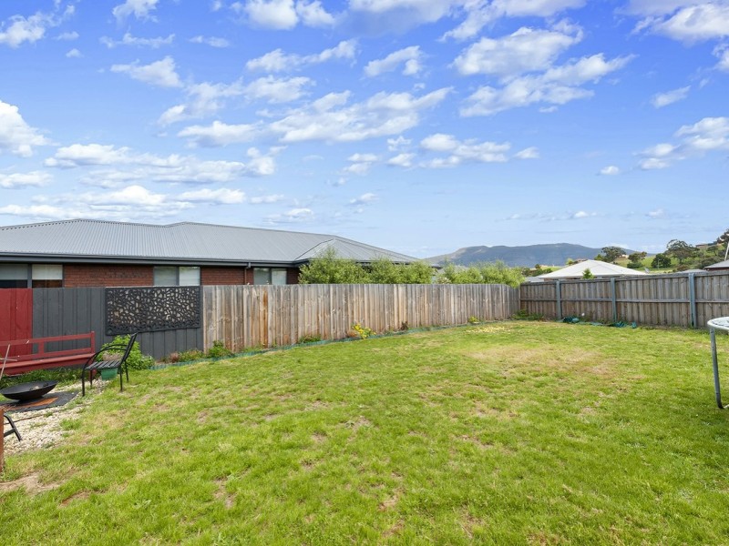 13 Barrob Street, Old Beach TAS 7017