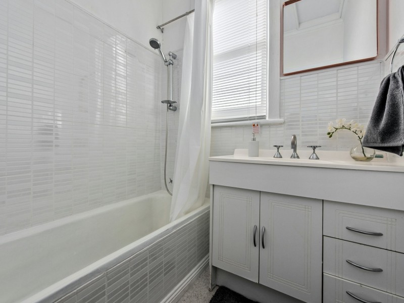 16 Third Ave, West Moonah TAS 7009