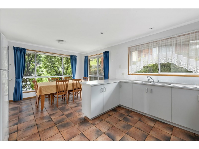 6 Lesdelle Street, Claremont TAS 7011