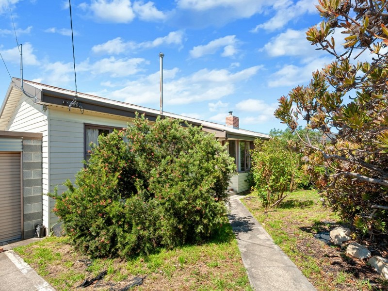 19 Waratah Road, Risdon Vale TAS 7016