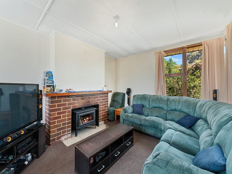 19 Waratah Road, Risdon Vale TAS 7016