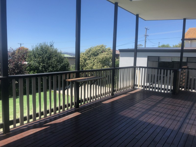 11 Second Avenue, Midway Point TAS 7171