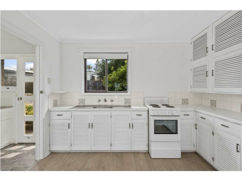 Unit 1/3 Carinya Street, Blackmans Bay TAS 7052