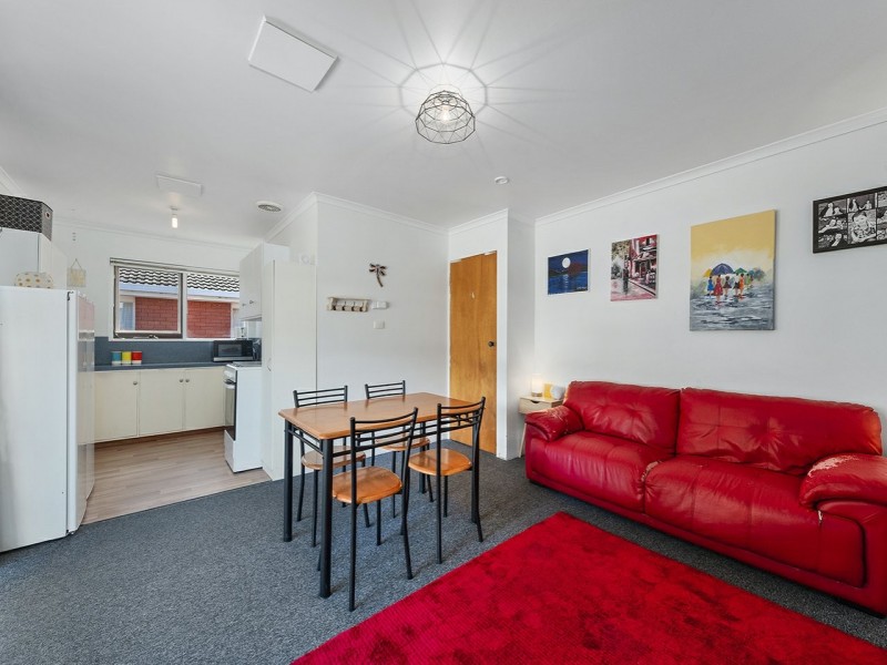 Unit 1/4 Verbena Place, Glenorchy TAS 7010