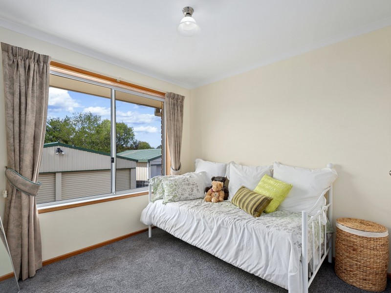 5 Murphy Court, Granton TAS 7030