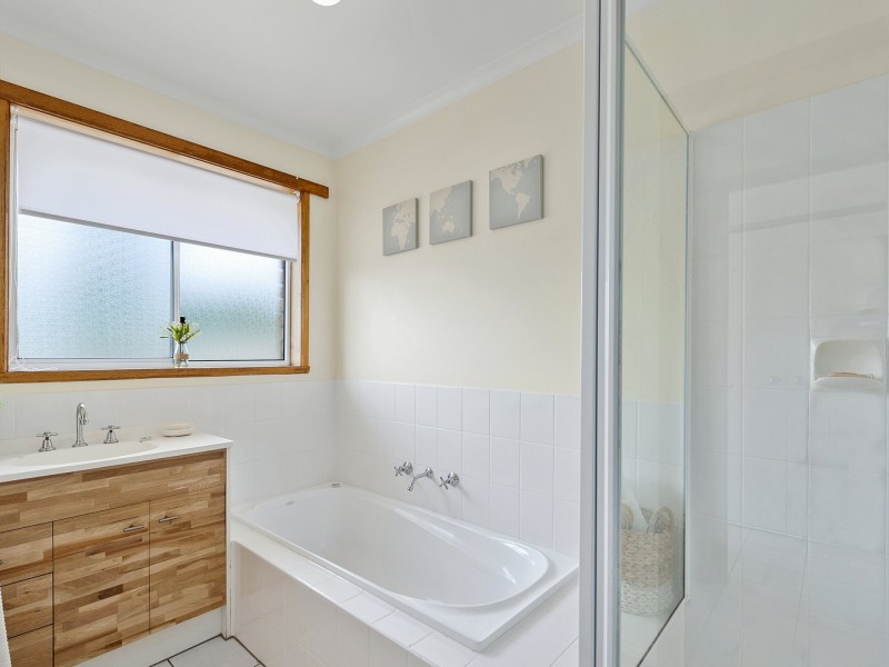 5 Murphy Court, Granton TAS 7030