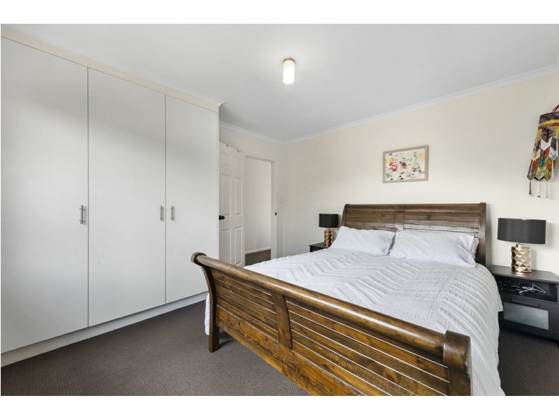 52 Schouten Street, Warrane TAS 7018