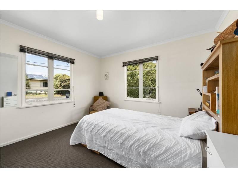 52 Schouten Street, Warrane TAS 7018