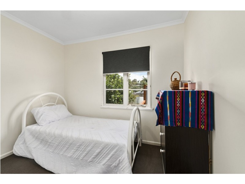 52 Schouten Street, Warrane TAS 7018