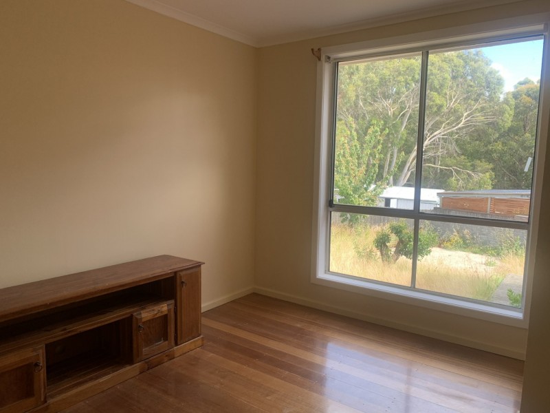 14 Carnegie Street, Claremont TAS 7011