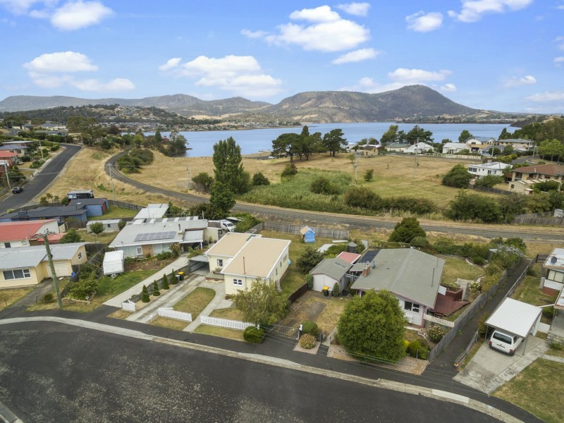 5 Wyralla Court, Austins Ferry TAS 7011