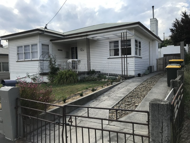 34 Lampton Avenue, Derwent Park TAS 7009