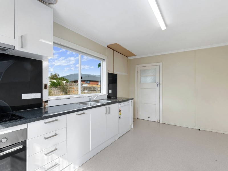 27 Osprey Road, Claremont TAS 7011