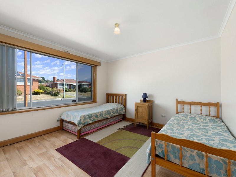 16 Cheltenham Street, Montrose TAS 7010