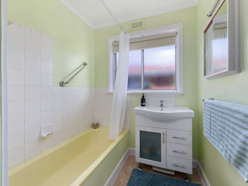 16 Cheltenham Street, Montrose TAS 7010