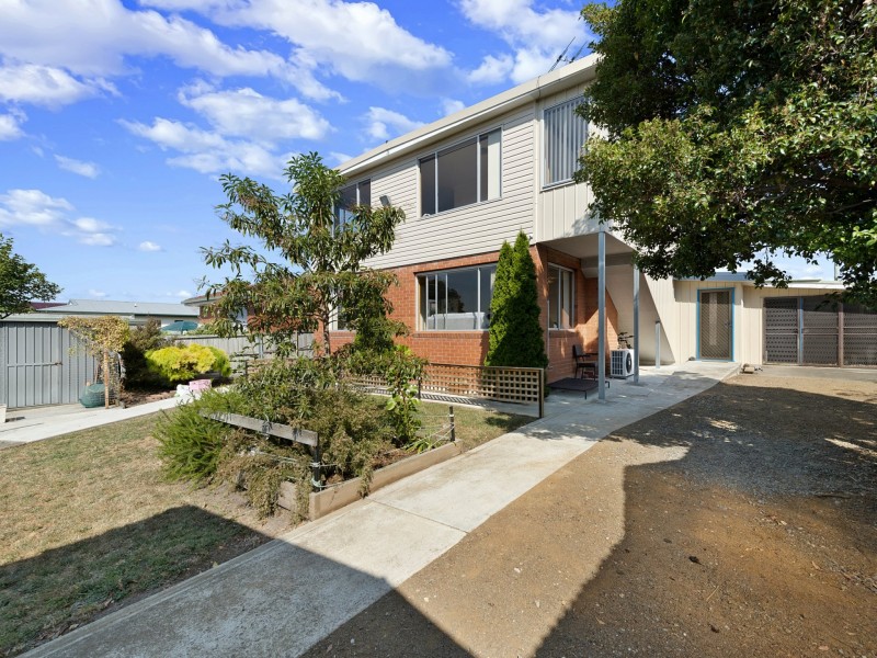16 Cheltenham Street, Montrose TAS 7010