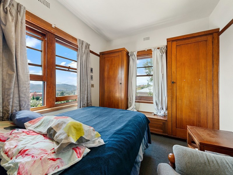 28 Gordon Avenue, Mount Stuart TAS 7000