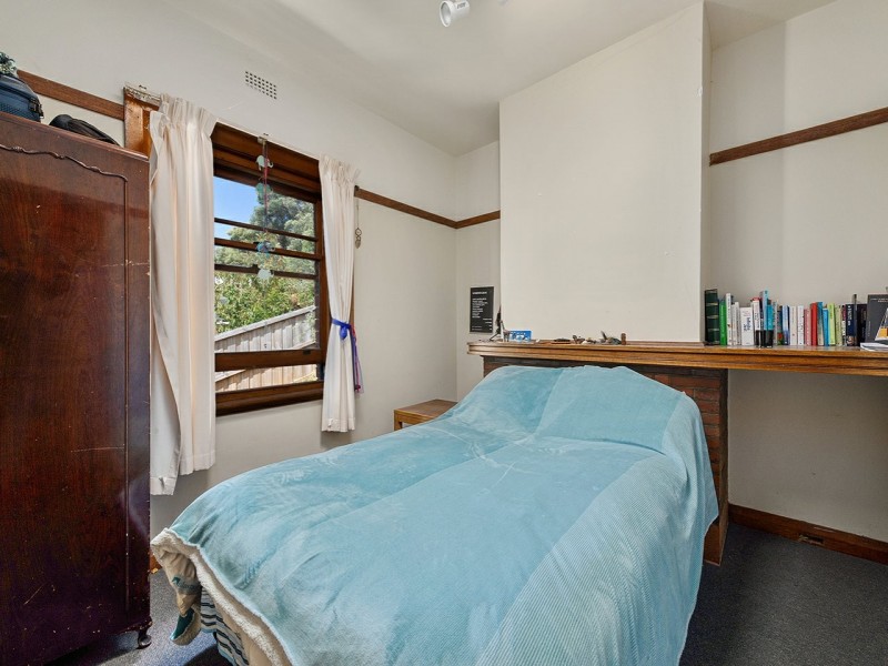 28 Gordon Avenue, Mount Stuart TAS 7000