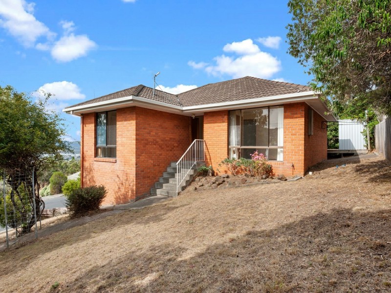 1/2 Daylesford Road, Glenorchy TAS 7010