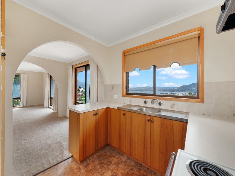 1/2 Daylesford Road, Glenorchy TAS 7010