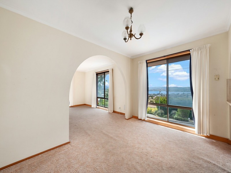 1/2 Daylesford Road, Glenorchy TAS 7010