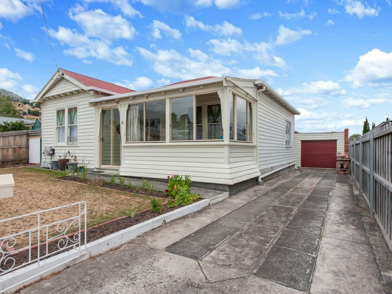 6 Philip Avenue, Montrose TAS 7010
