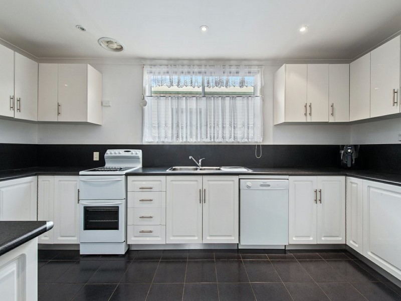 6 Philip Avenue, Montrose TAS 7010